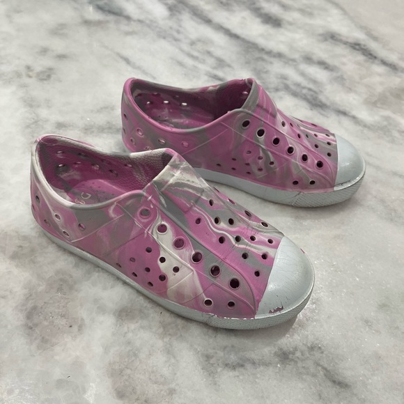 DSG EVA Slip-On Shoes - Picture 1 of 6